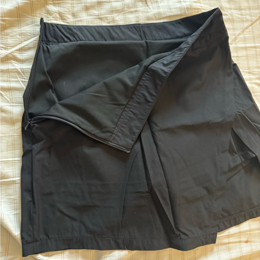 Halara Brand Black Split Skort - Medium - image 3